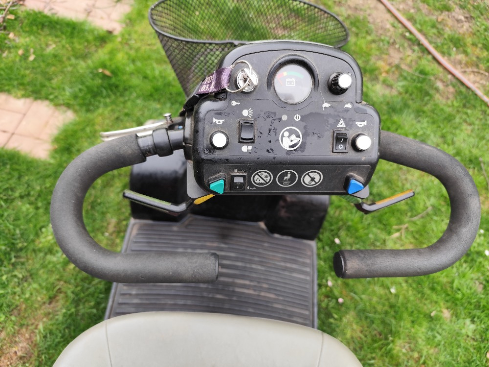 Elektrický vozík Pride Classic XL8 - 6