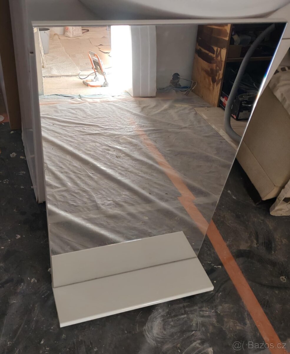 Umyvadlová skříňka s umyvadlem a zrkadlem - 6