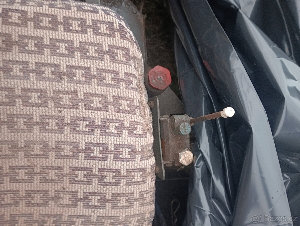 Traktůrek domácí výroby. - 6