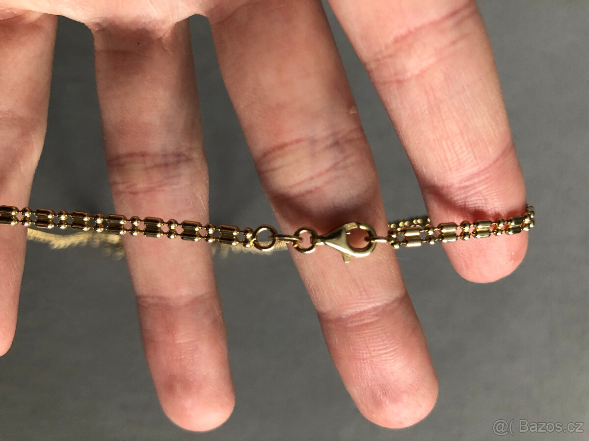 Zlatý náhrdelník - 6