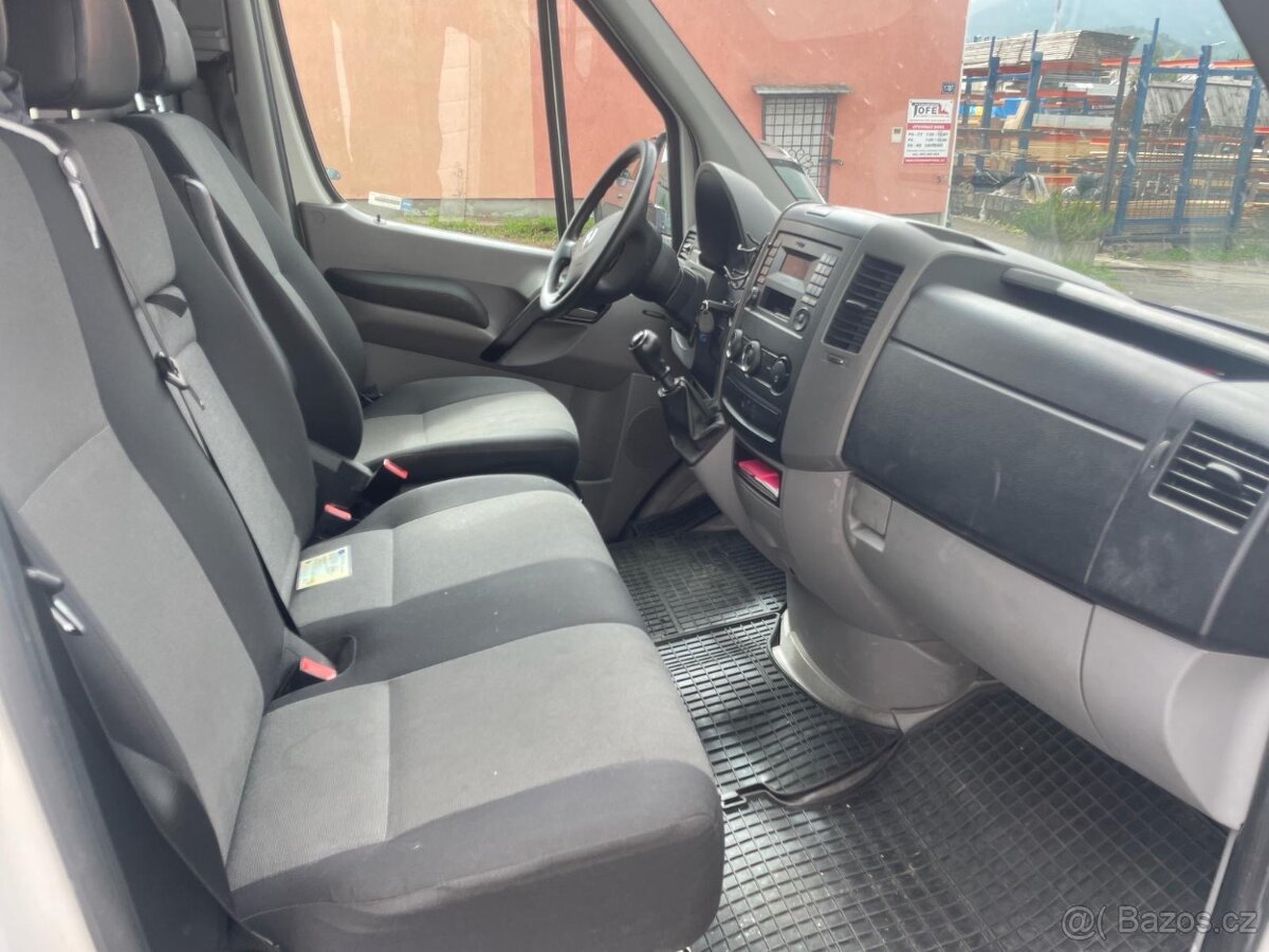 Volkswagen crafter pojízdná dílna - 6