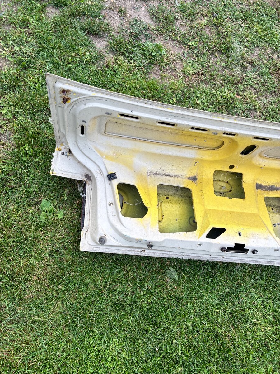 Kufrové dveře Ford Escort kabriolet - 6