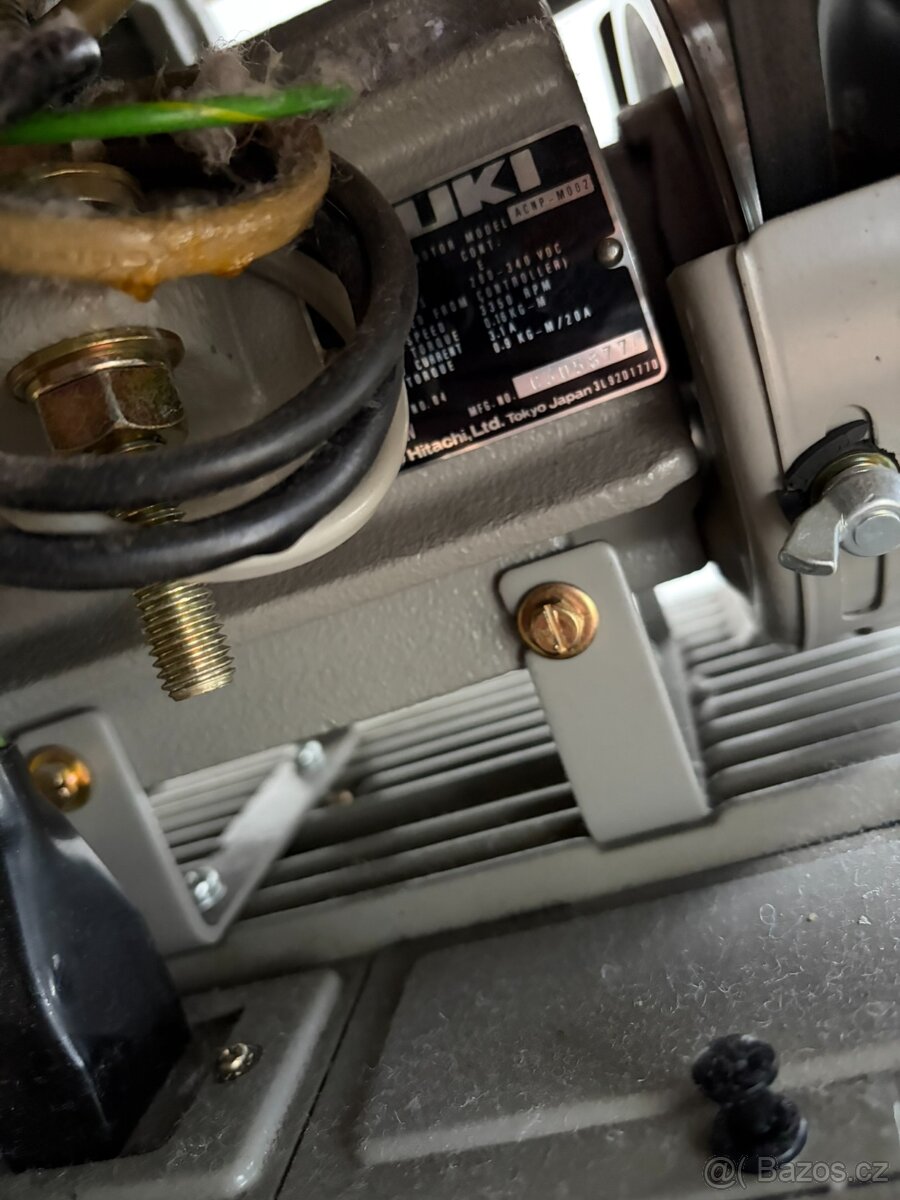 Průmyslový šicí stroj JUKI DDL-5550-6 - 6