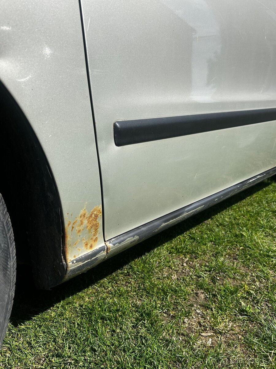 prodám seat leon 1.4 55kw - 6