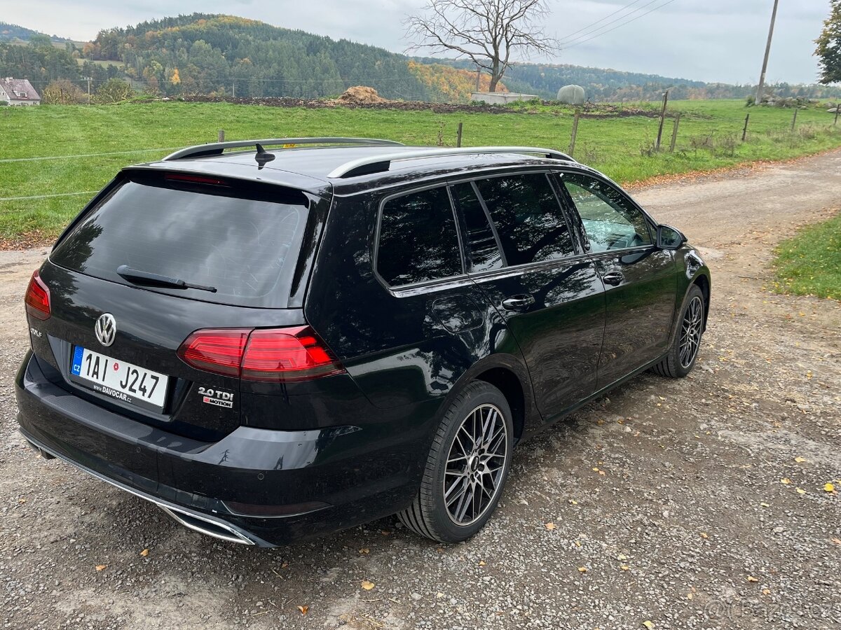 VW Golf Variant 2,0 TDi DSG 4Motion Perfektní stav - 6