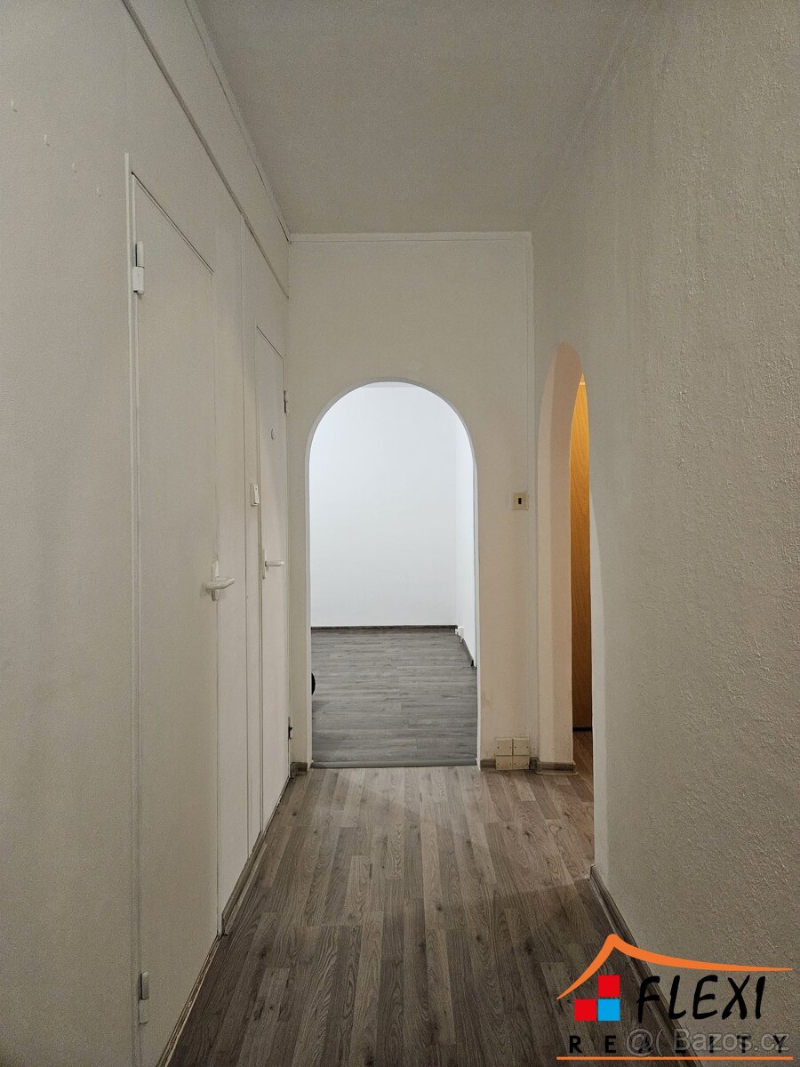 Pronájem bytu 3+1 v os.vl. s lodžií, 74 m², ul. J. Božana, F - 6