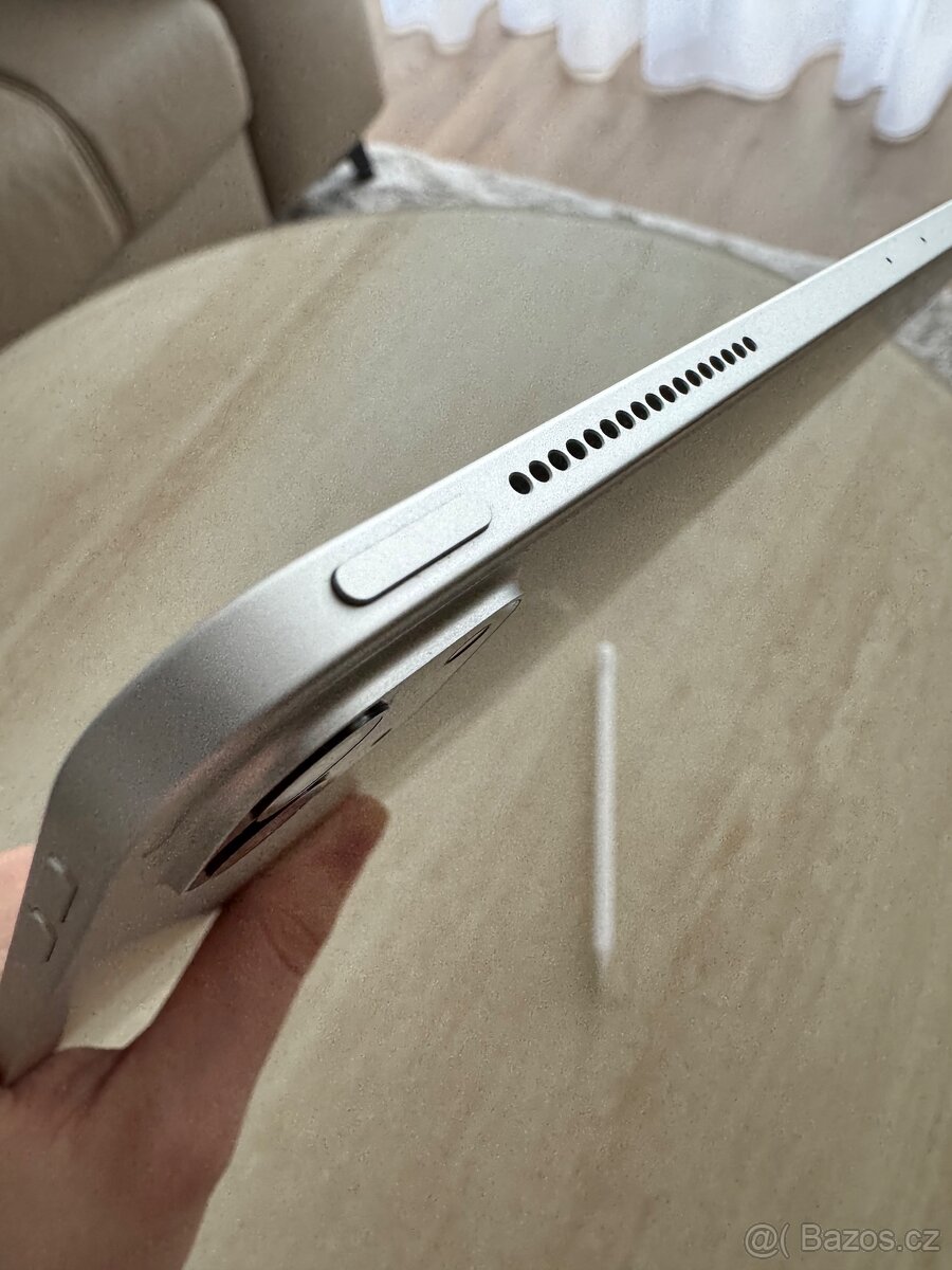 Apple iPad Pro 12,9 4. generace Wi-Fi 128 GB stříbrný - 6