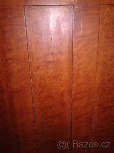 Starožitný nábytek. - 6