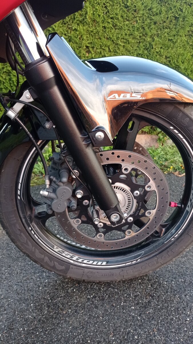 Suzuki v strom DL 650 - 6