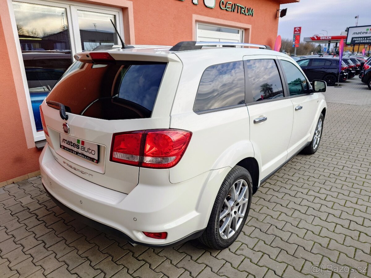 Fiat Freemont 2.0 Multijet Lounge 125kW - 6