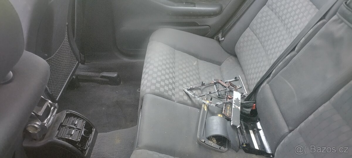 Audi A6 C5 2.5tdi automat - 6