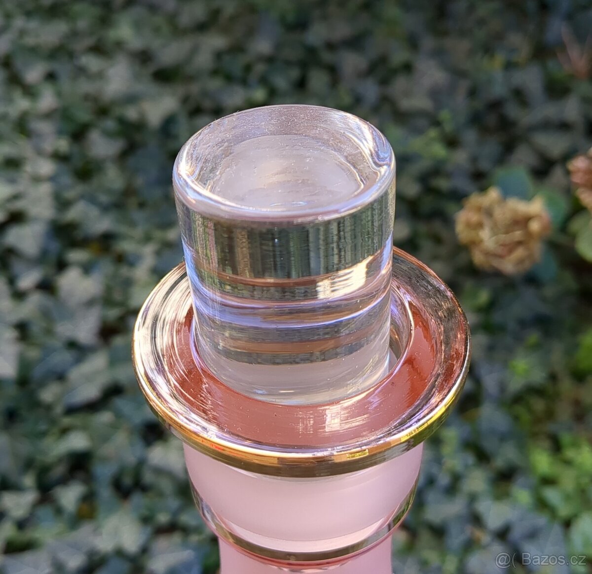 Skleněná růžová karafa se zlacením - 6