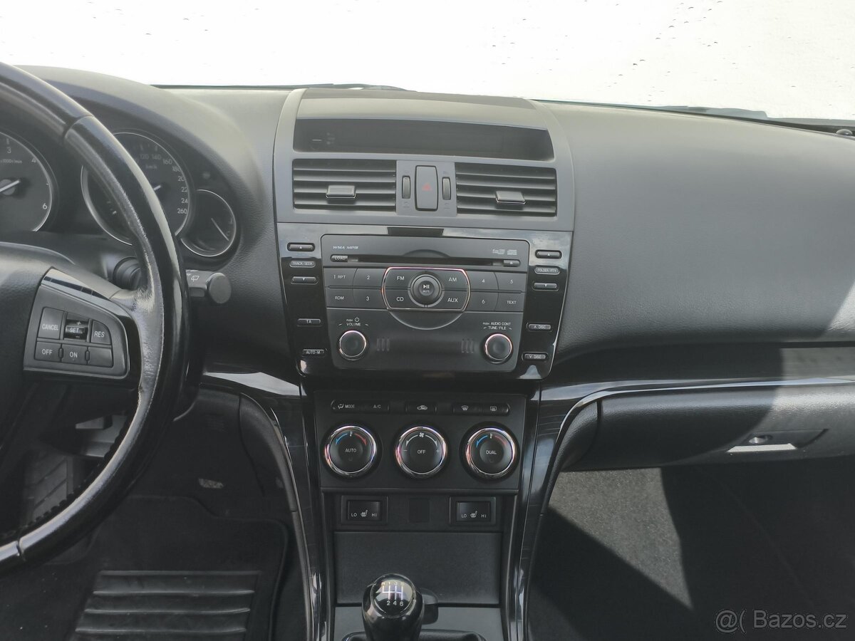 Mazda 6 2.2 D , 120 kW nafta, 2011 - 6