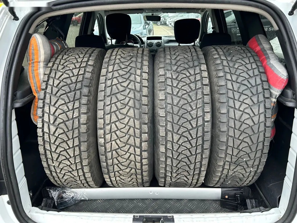 Dacia Duster, Dacia Duster 1.6 SCe BA+LPG - 6