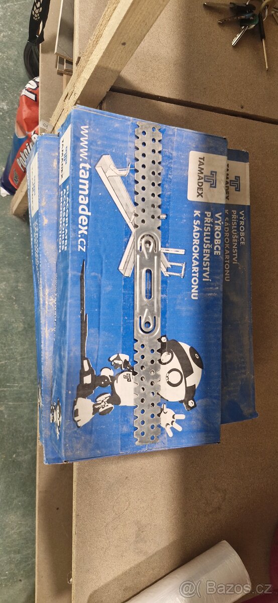 Přebytky materiálu ze stavby - 6