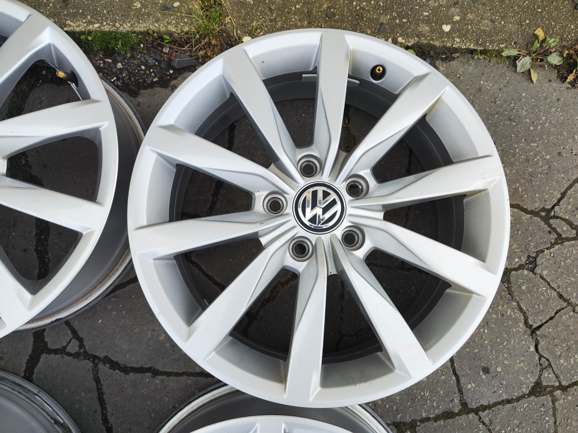 17"alu sada Dijon 5x112 origo Golf 7 GTD GTI Octavia 3 RS - 6