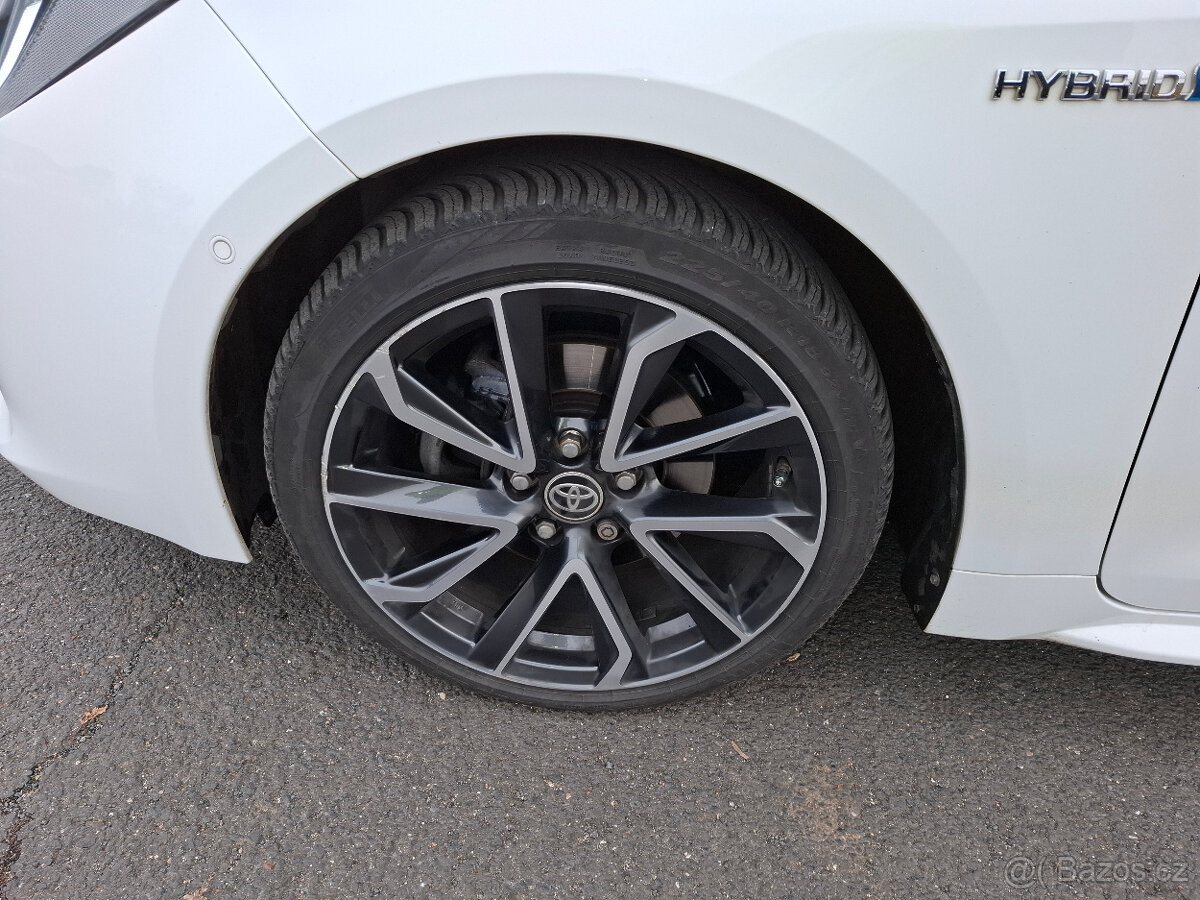 Toyota Corolla TS 2.0 Hybrid, Executive, odhlučněno, 135kW - 6