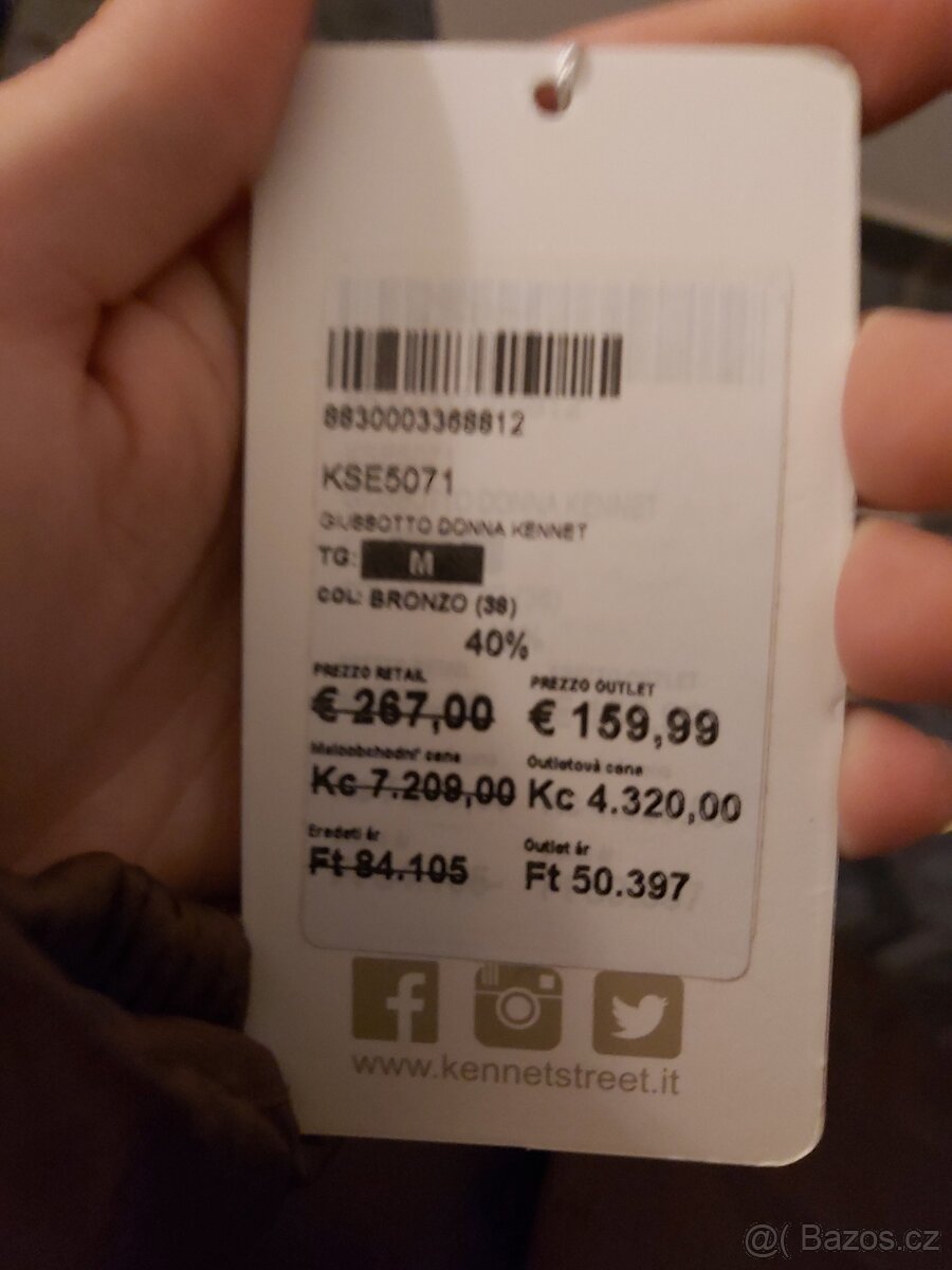 Kennet Street kabatek s pravou kožešinou. - 6