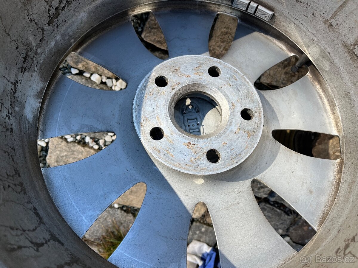 4x alu disky 5x112 R16, letní pneu 70% - 6