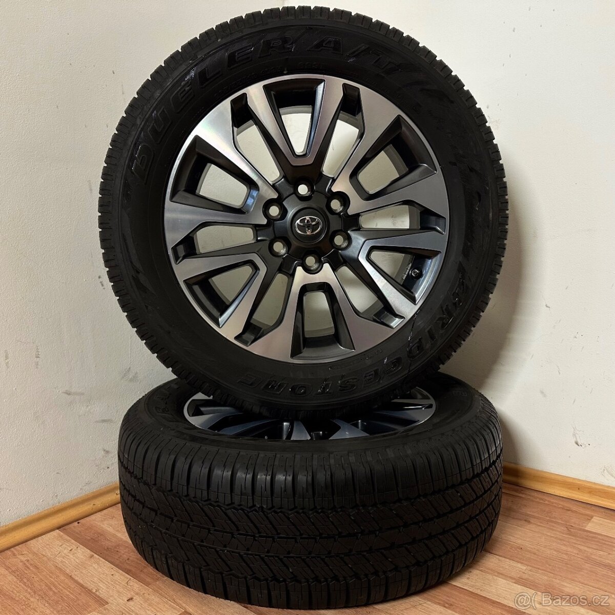 TOYOTA LANDCRUISER 6x139,7 R19 ET25+LETNí 265/55R19 - 6