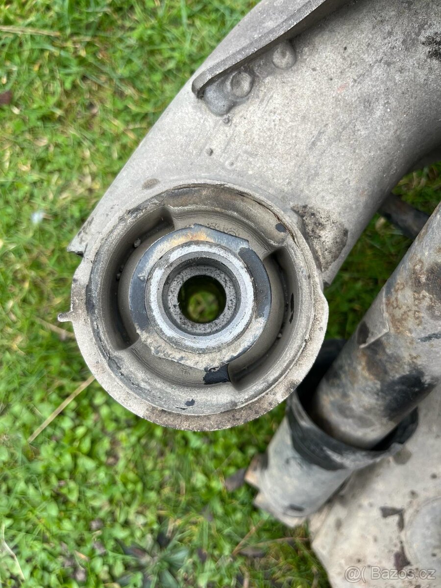 Bmw e39 touring repasovaná zadní náprava - 6