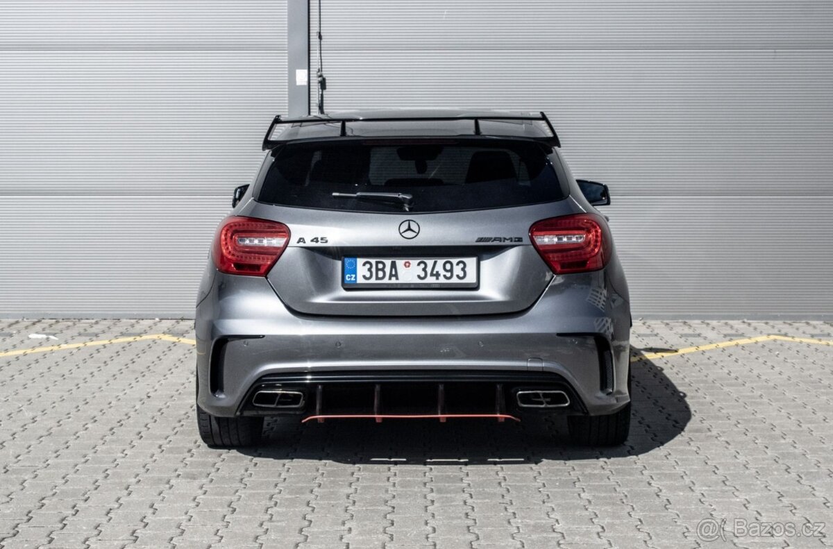 Mercedes Benz A45 AMG - 6