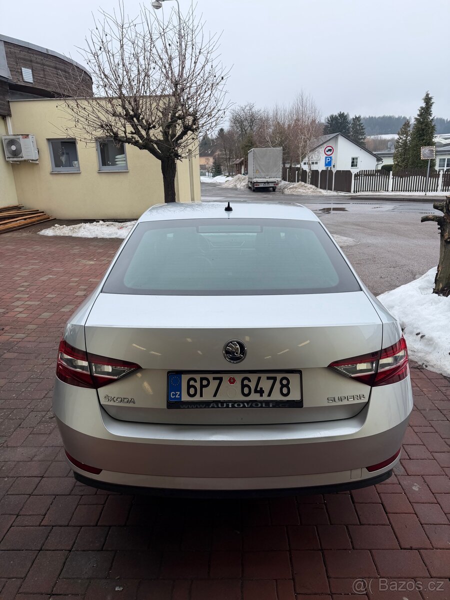 Škoda superb 2.0 TDI - 6
