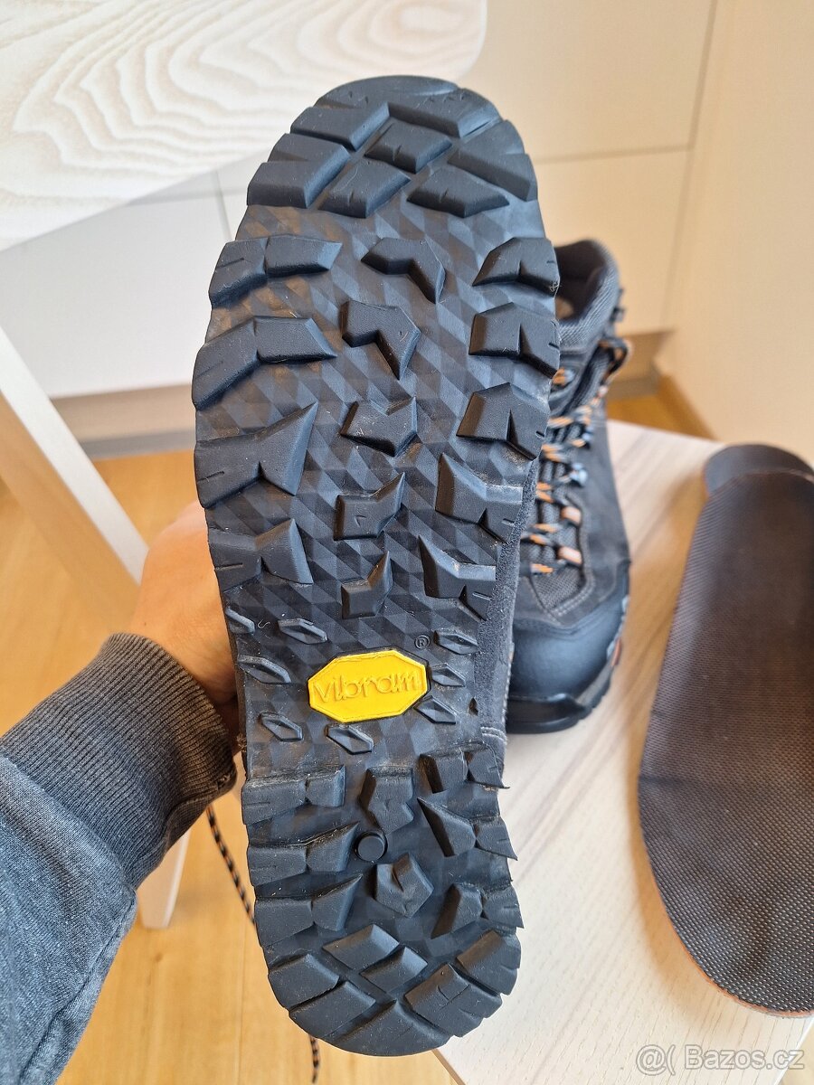 Prabos acotango, vel. 42/8 - 6