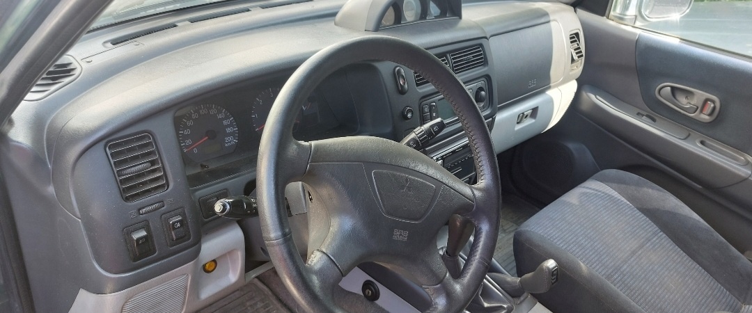 Mitsubishi Pajero Sport - 6