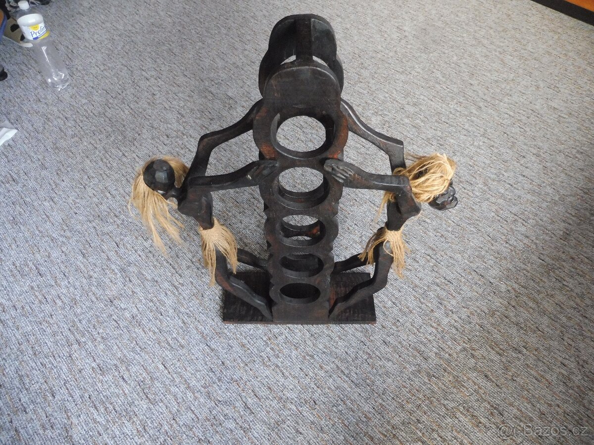 Dřevěný stojan na víno - 6