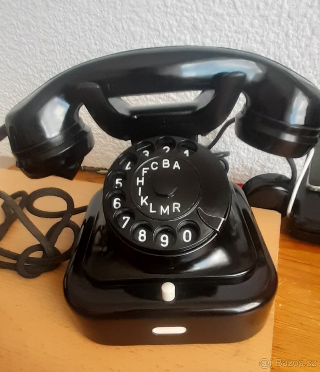 Starý telefon Tesla - 6