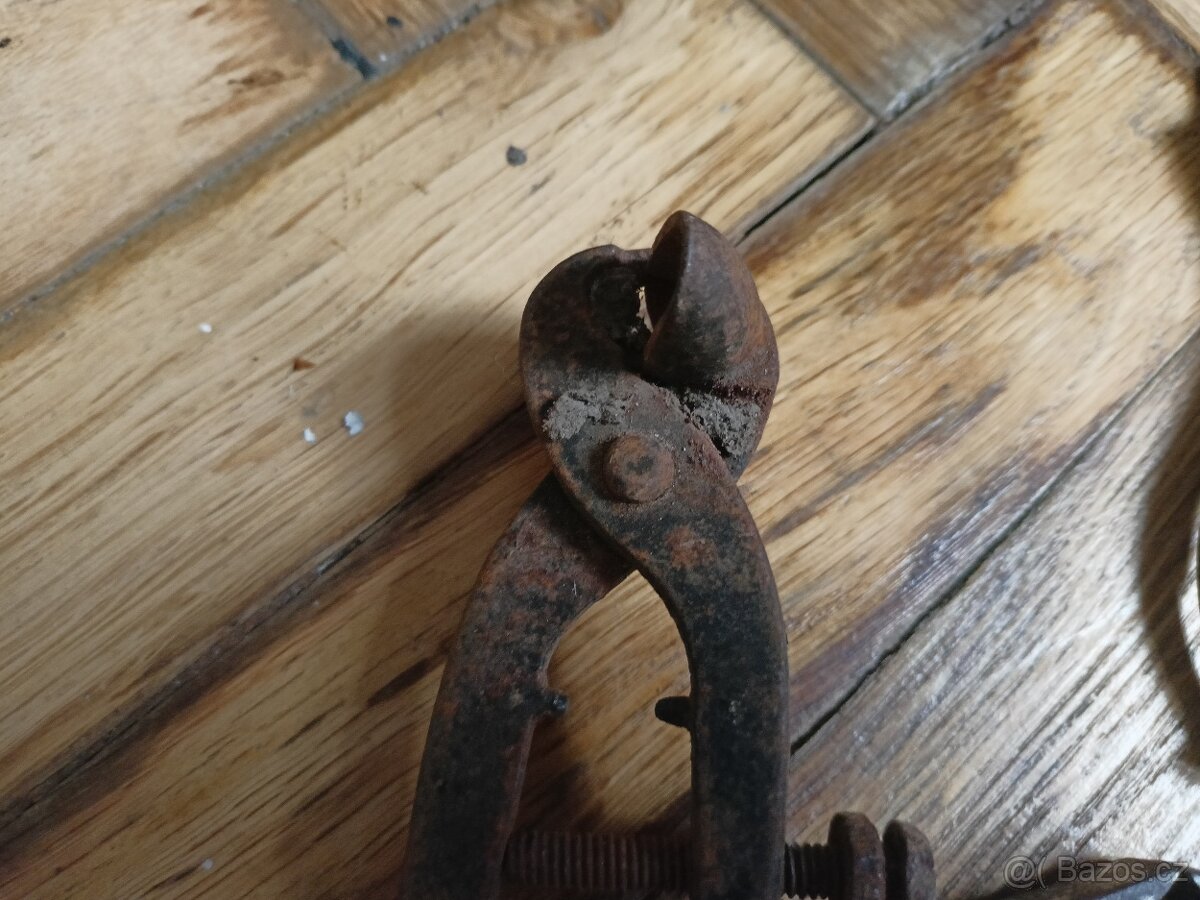 Staré kleště kovářské - 6