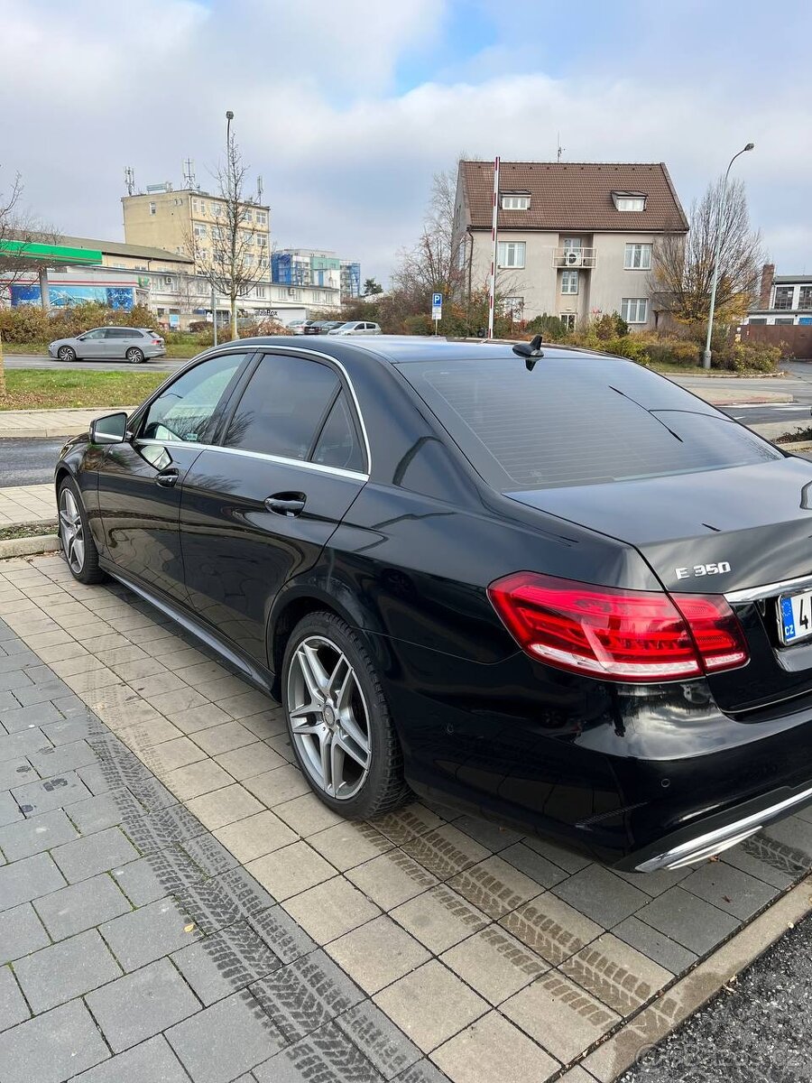 Prodam Mercedes E350 4matic AMG - 6
