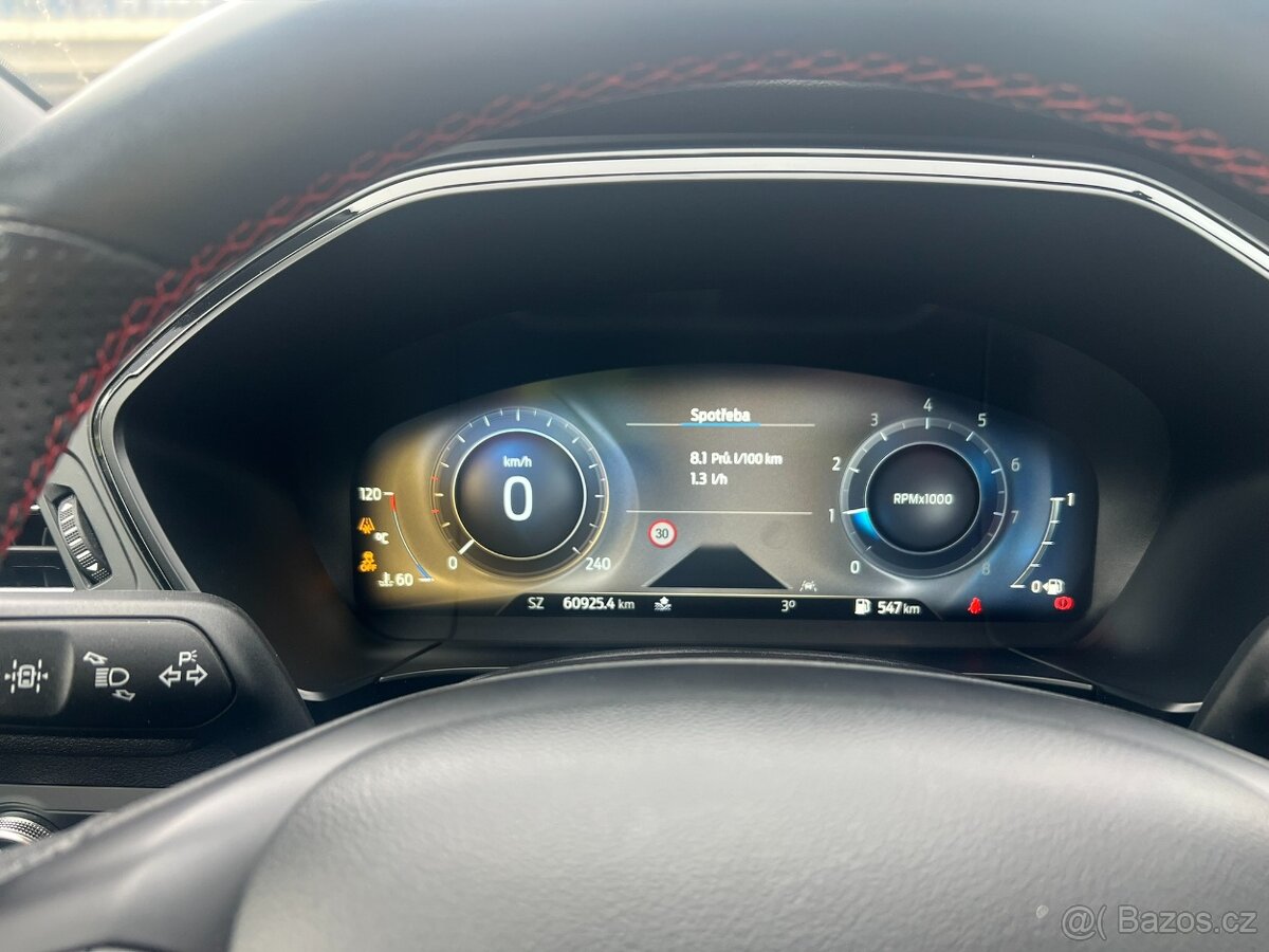 Ford Kuga ST LineX, 1,5 110kW, manuál. TOP STAV. NEBOURANÉ - 6