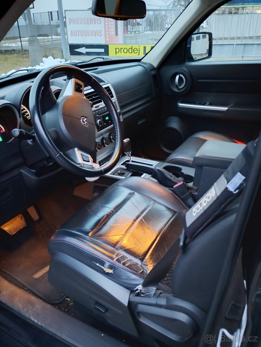 Prodam Dodge nitro 2.8 CRD AWD - 6