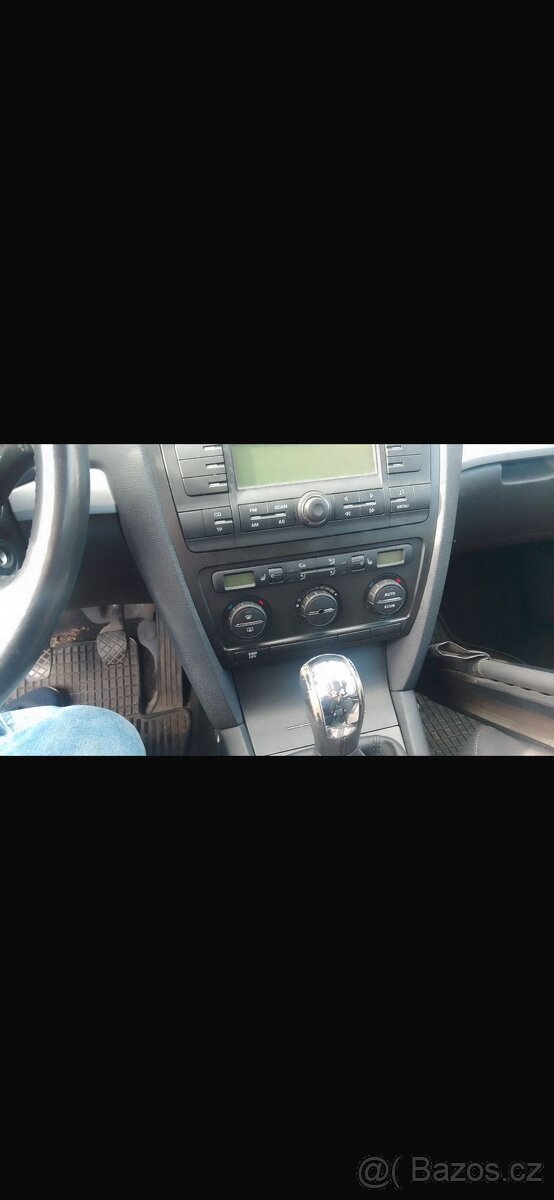 Škoda octavia II 1,8 tfsi 118kw - 6