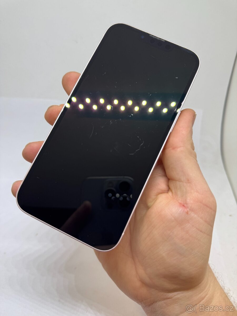 Apple iPhone 13 128GB Pink - 6