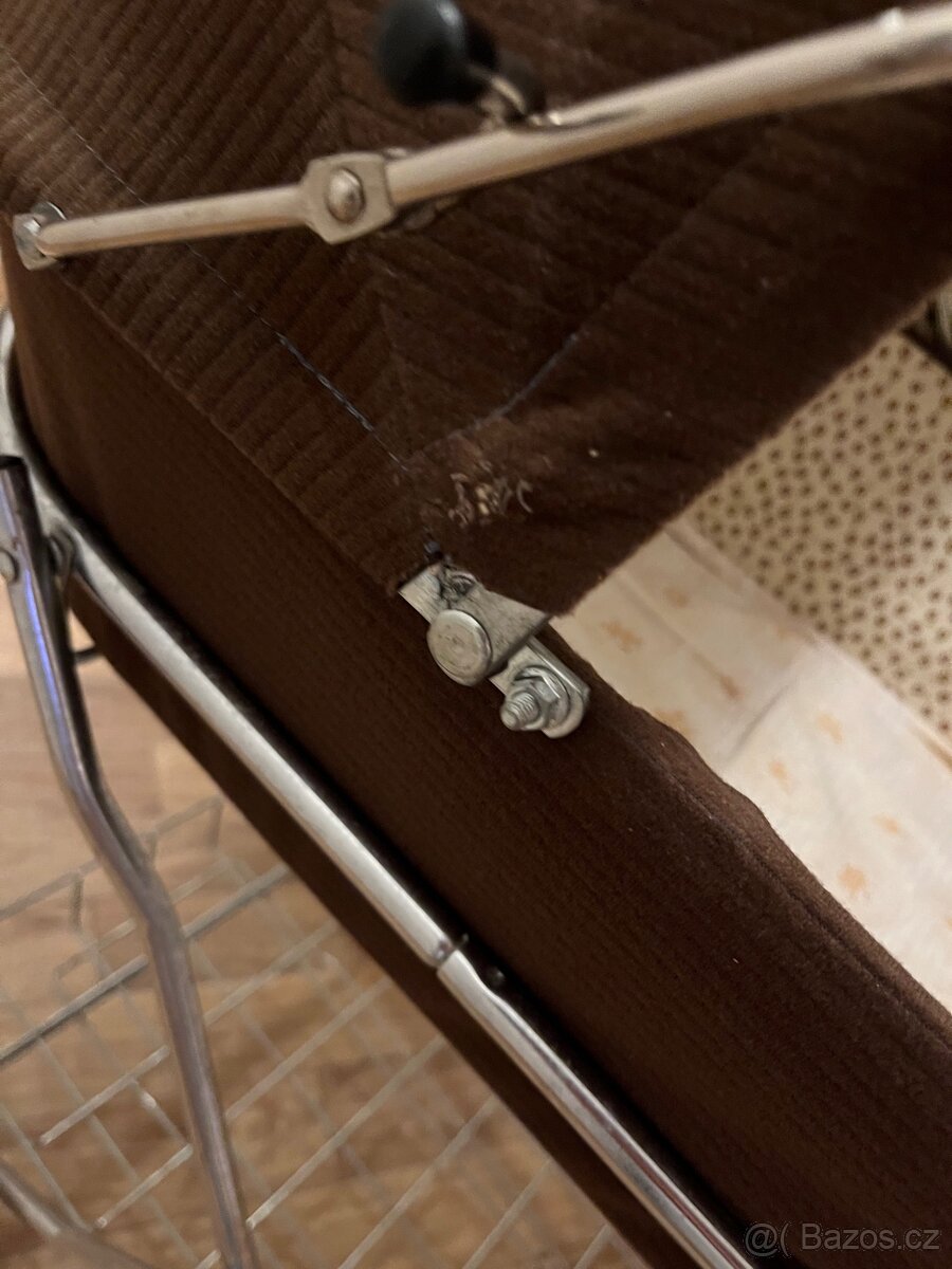 Retro dětský kočárek - 6