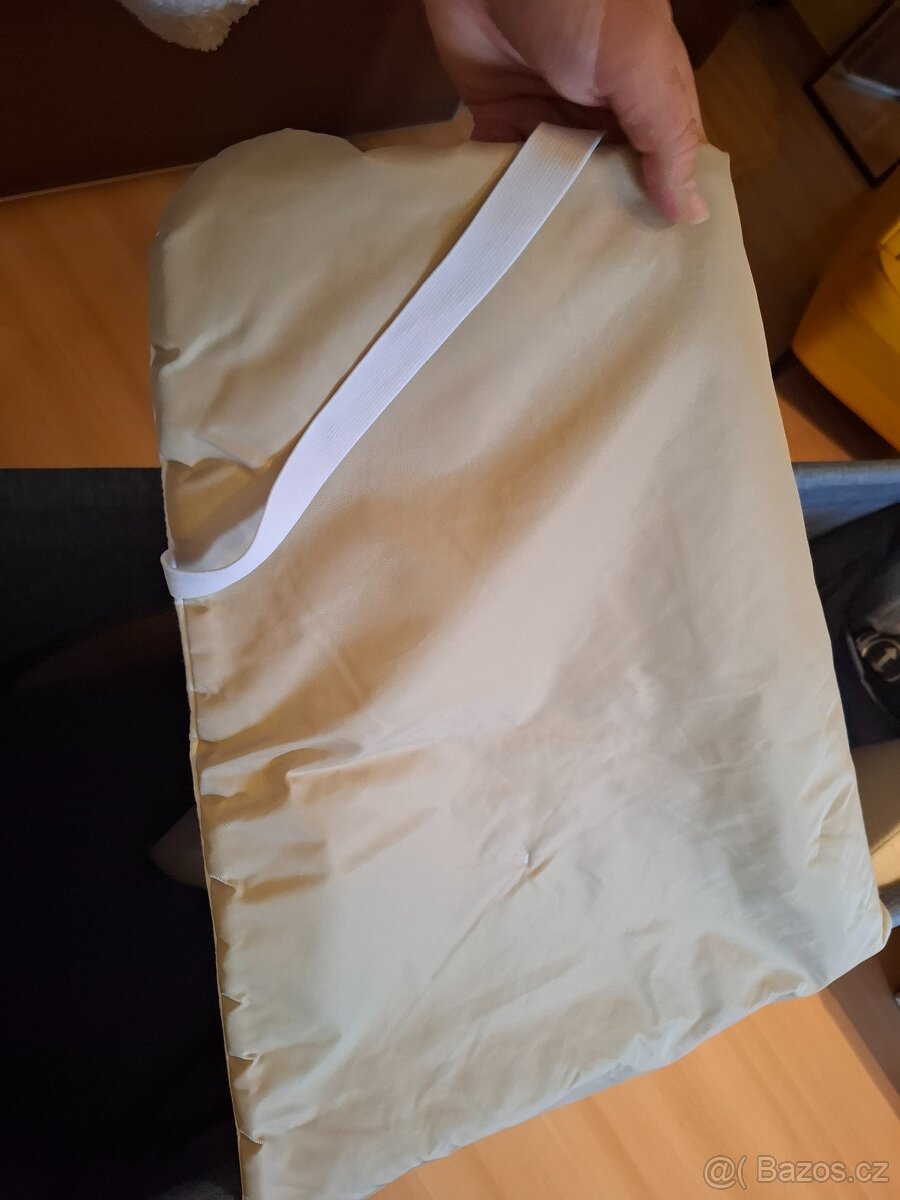 Cestovní postýlka + matrace s chráničem - 6