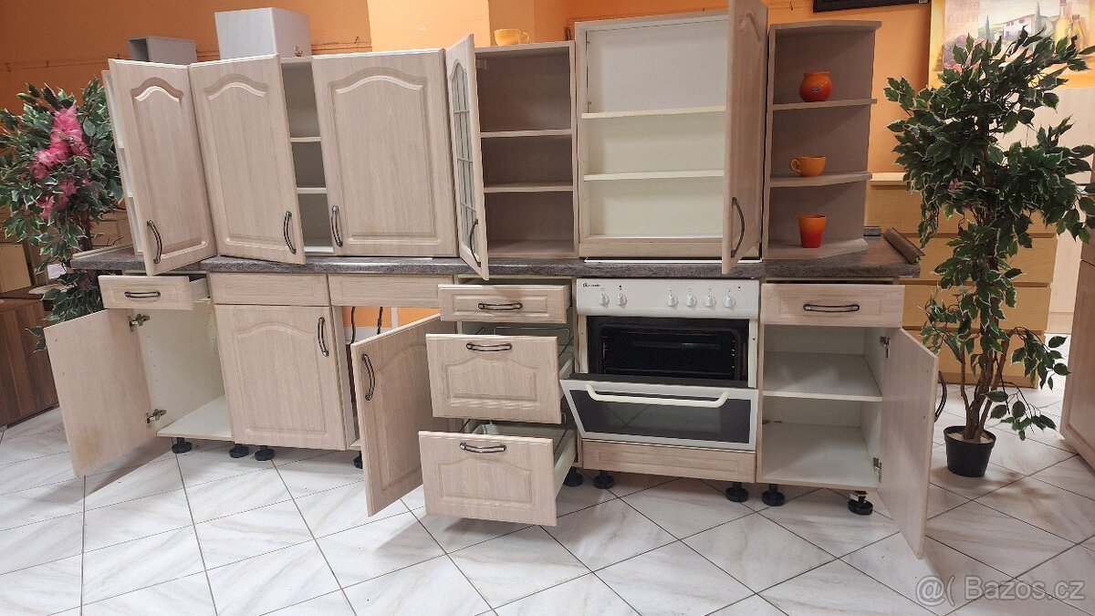 Kuchyňská linka německé výroby - 6