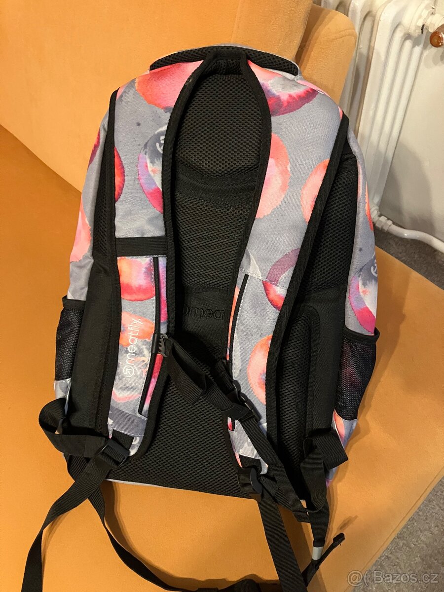 Dívčí batoh MEATFLY 22 litrů - 6