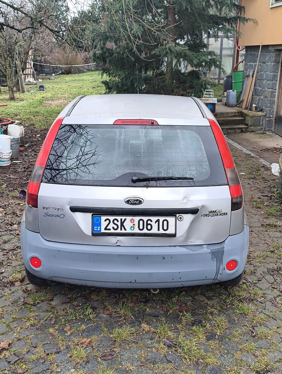 Ford fiesta 1.4 tdci 2004 silver - 6