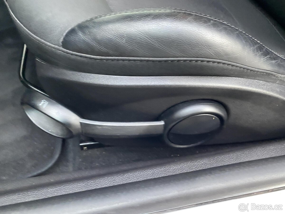 Mini One 1.6i , 72 kW benzín, 2013 - 6