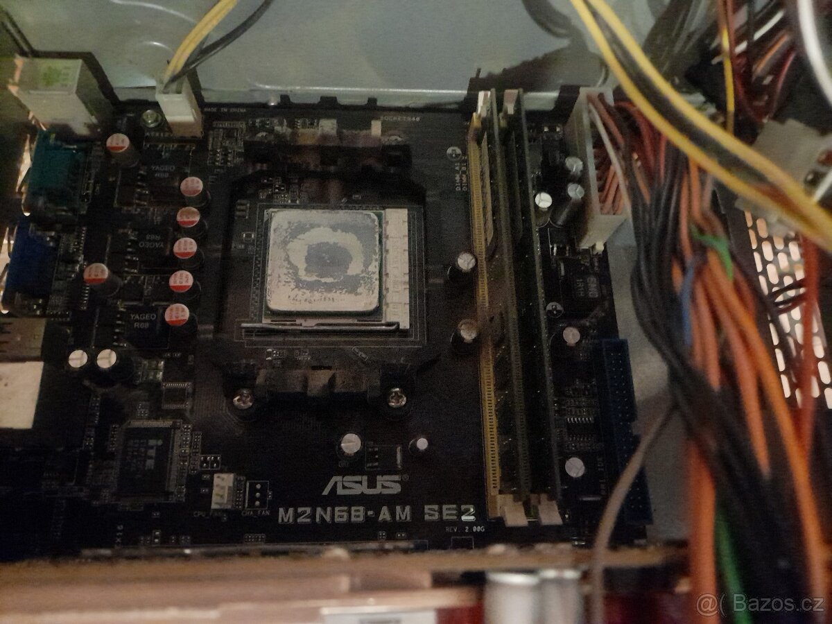 Počítač Fujitsu- Siemens - 6