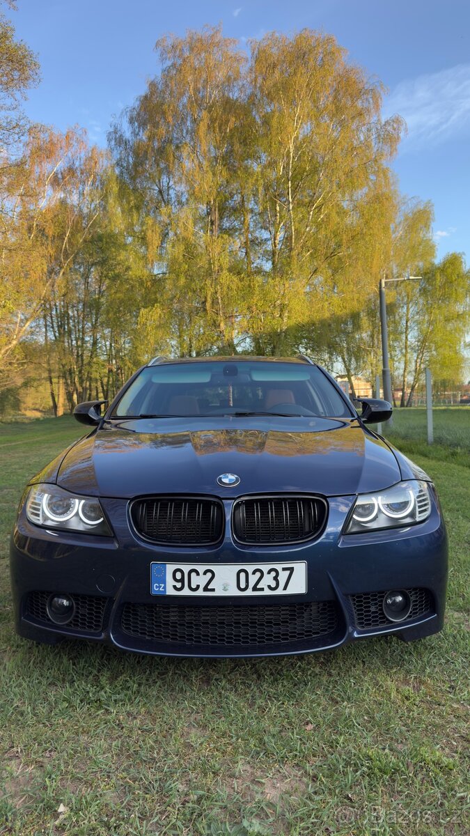BMW e91 330d lci - 6