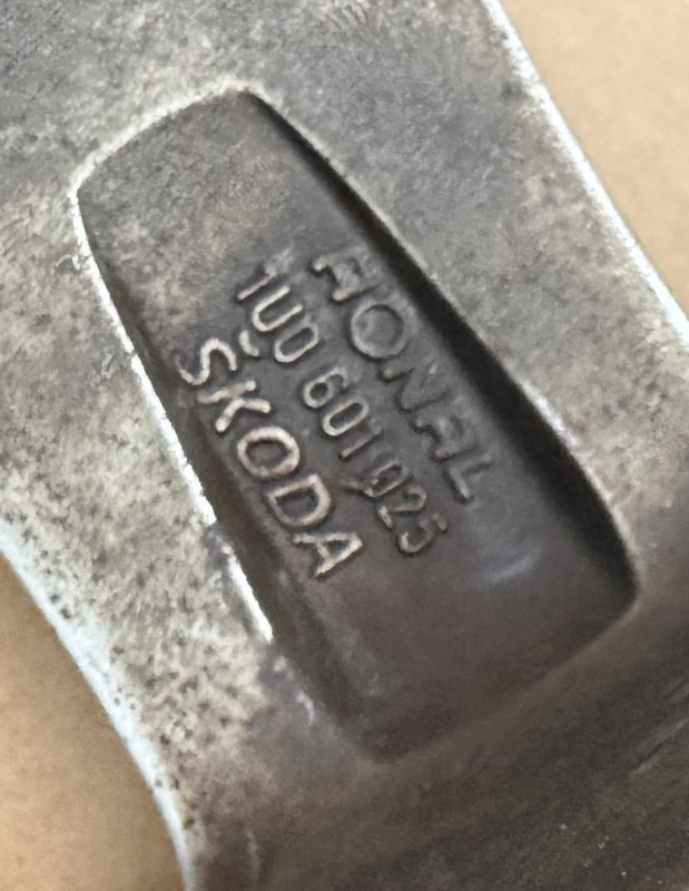 RONAL alu disky 15" 5x100 Škoda - 6