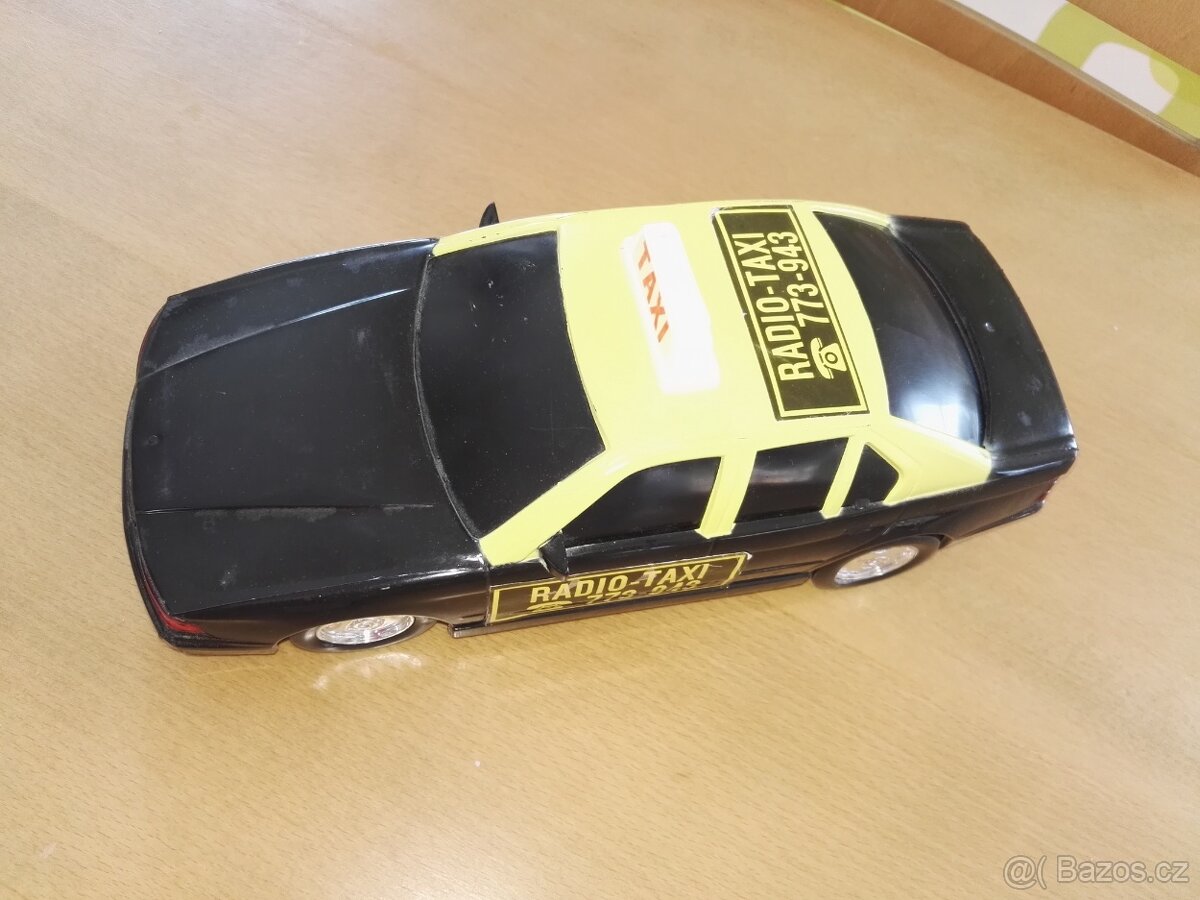 Plastové autíčko BMW E36 - 6