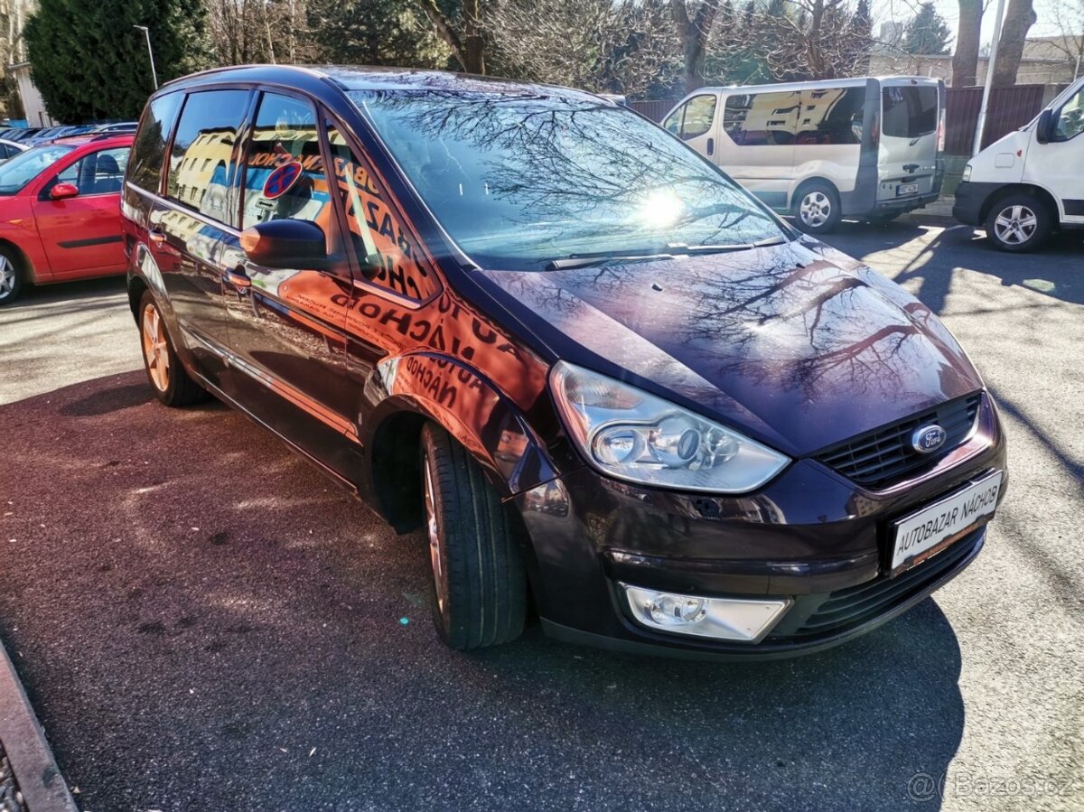 Ford Galaxy 2.2TDCi 129kw Ghia 7míst TZ - 6