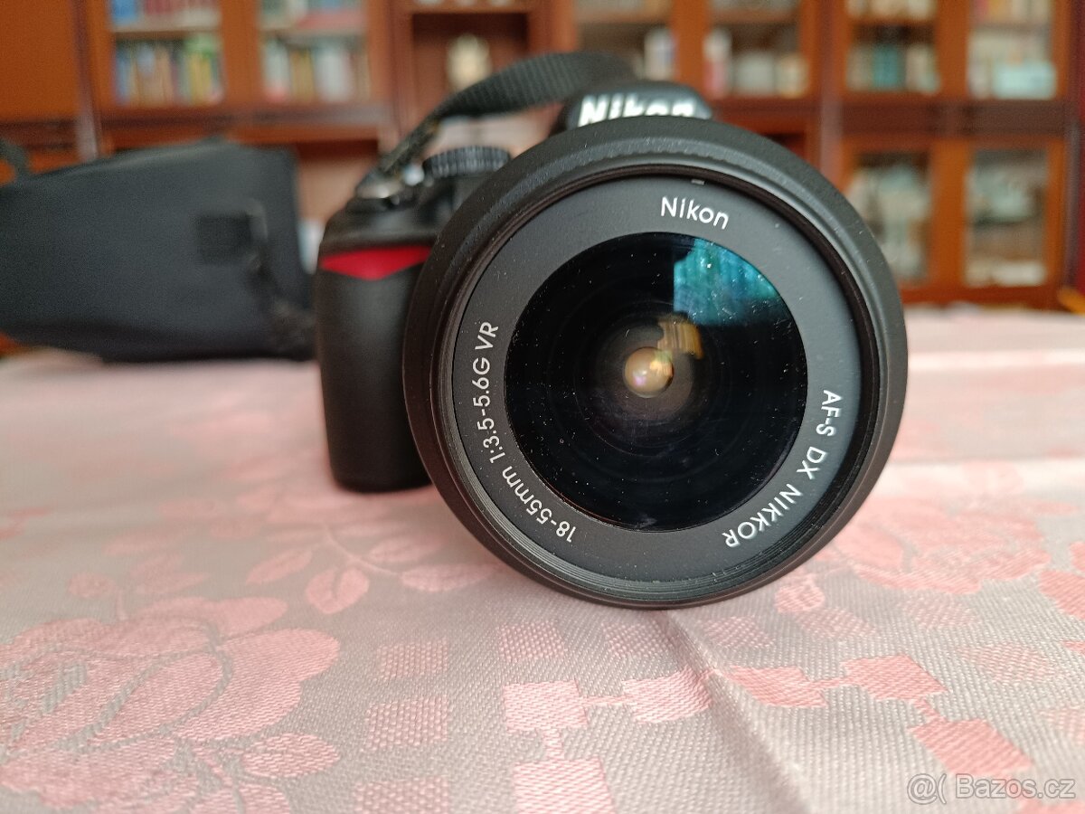 Prodám Nikon 3100+obj. 18-55 - 6