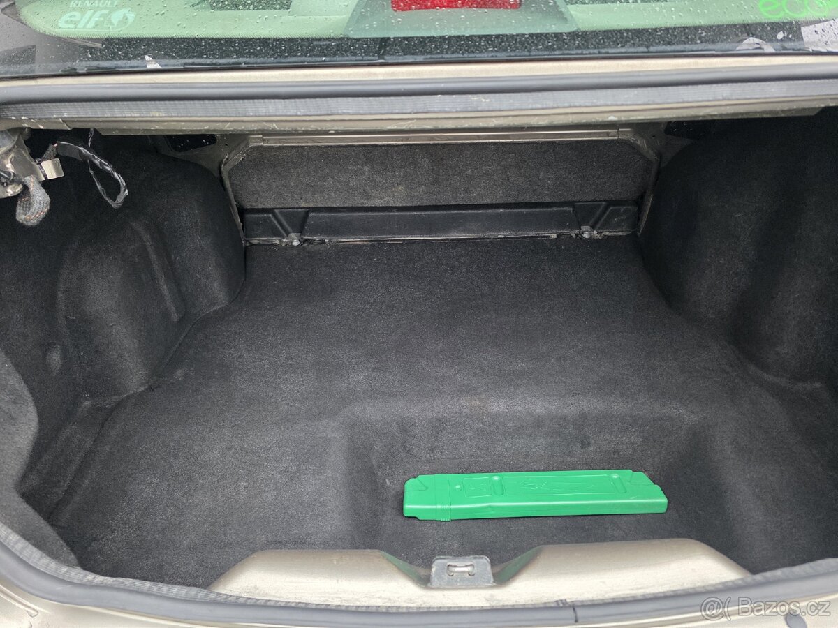 Renault Thalia
1.2 TZ Klimatizace - 6